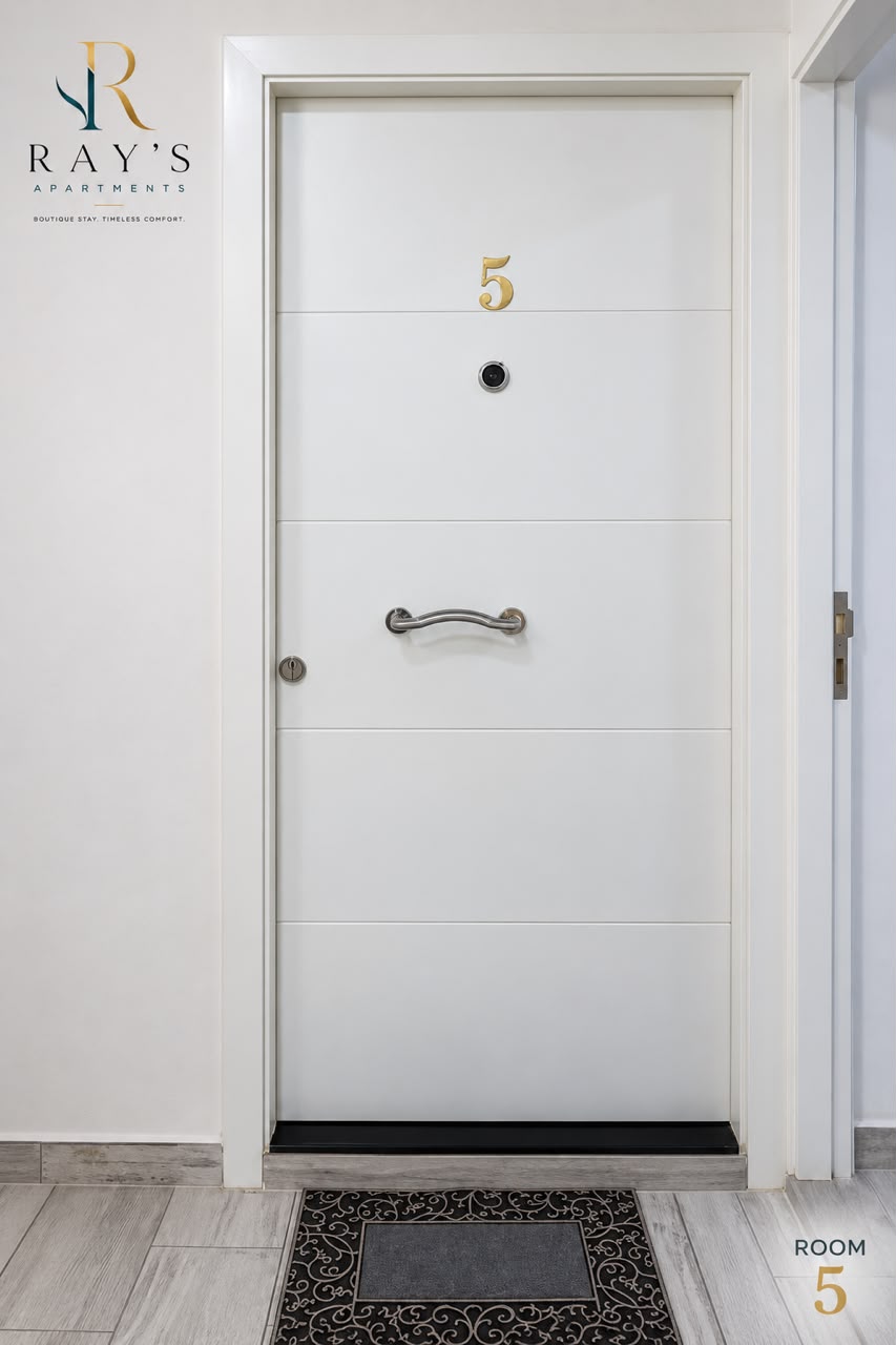 Apartment 5 at Ray's Apartments, Bourj Hammoud — view 11
