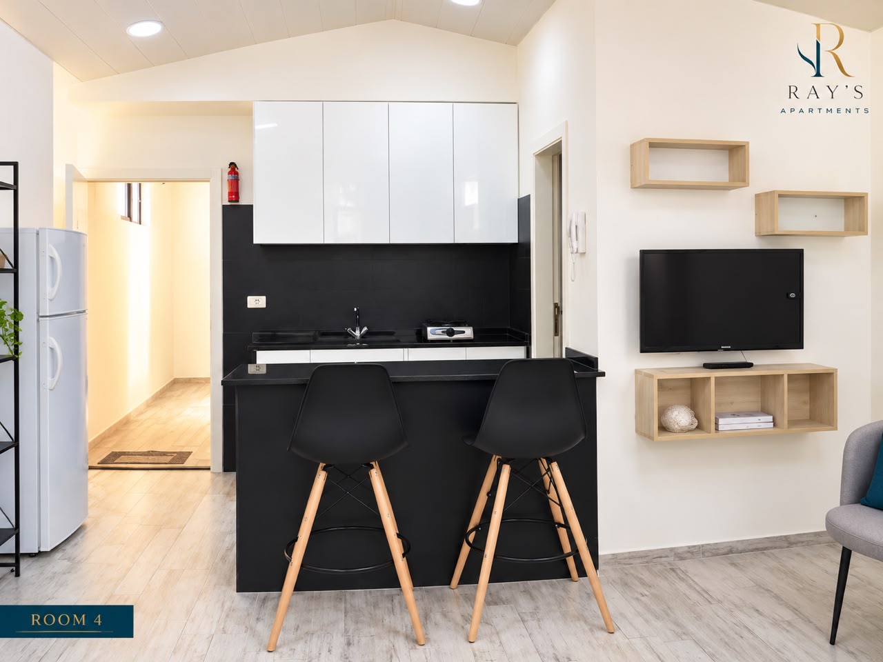 Apartment 4 at Ray's Apartments, Bourj Hammoud — view 6